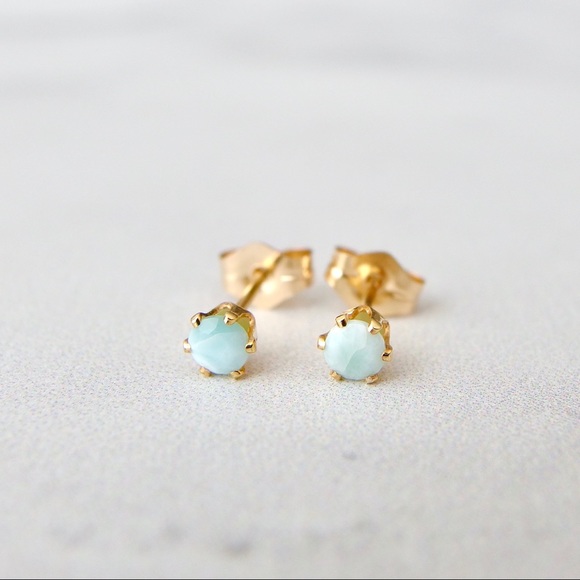 3mm blue larimar stud earrings 14k GF - Picture 5 of 9
